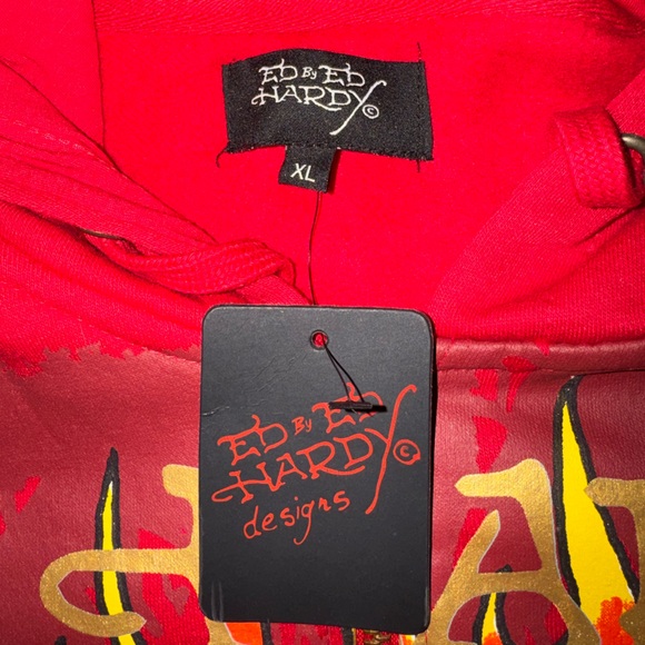 Ed Hardy 🐅 Full Zip Red Hoodie with Tattoo Inspired Graphic Design NWT - Picture 8 of 8